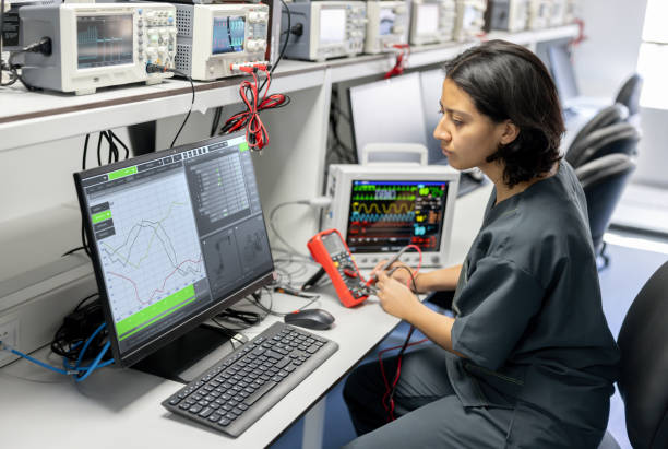  University, FL Electrician Pros
